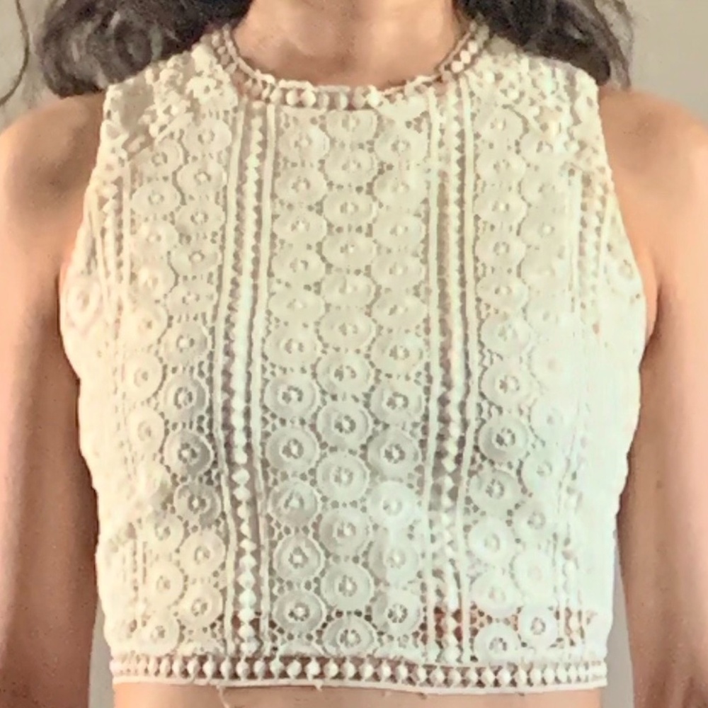 Abercrombie Cream Crop Top